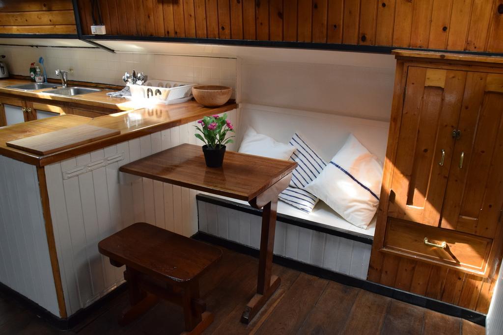 Boat-Apartment Rotterdam Fokkelina Zewnętrze zdjęcie