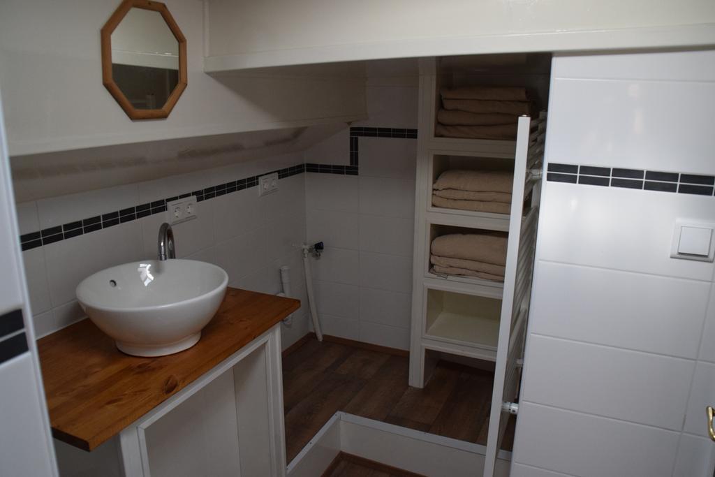 Boat-Apartment Rotterdam Fokkelina Zewnętrze zdjęcie