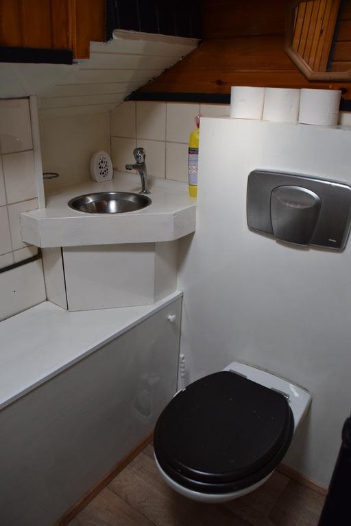 Boat-Apartment Rotterdam Fokkelina Zewnętrze zdjęcie